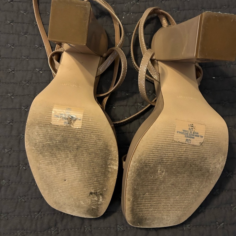 Nine West Women’s Benz Strappy Platform Sandals. Nude Size 10 - Picture 7 of 9